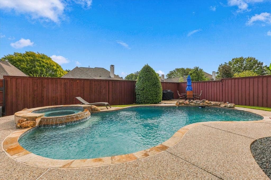 198 Chinaberry Way, Coppell, TX 75019
