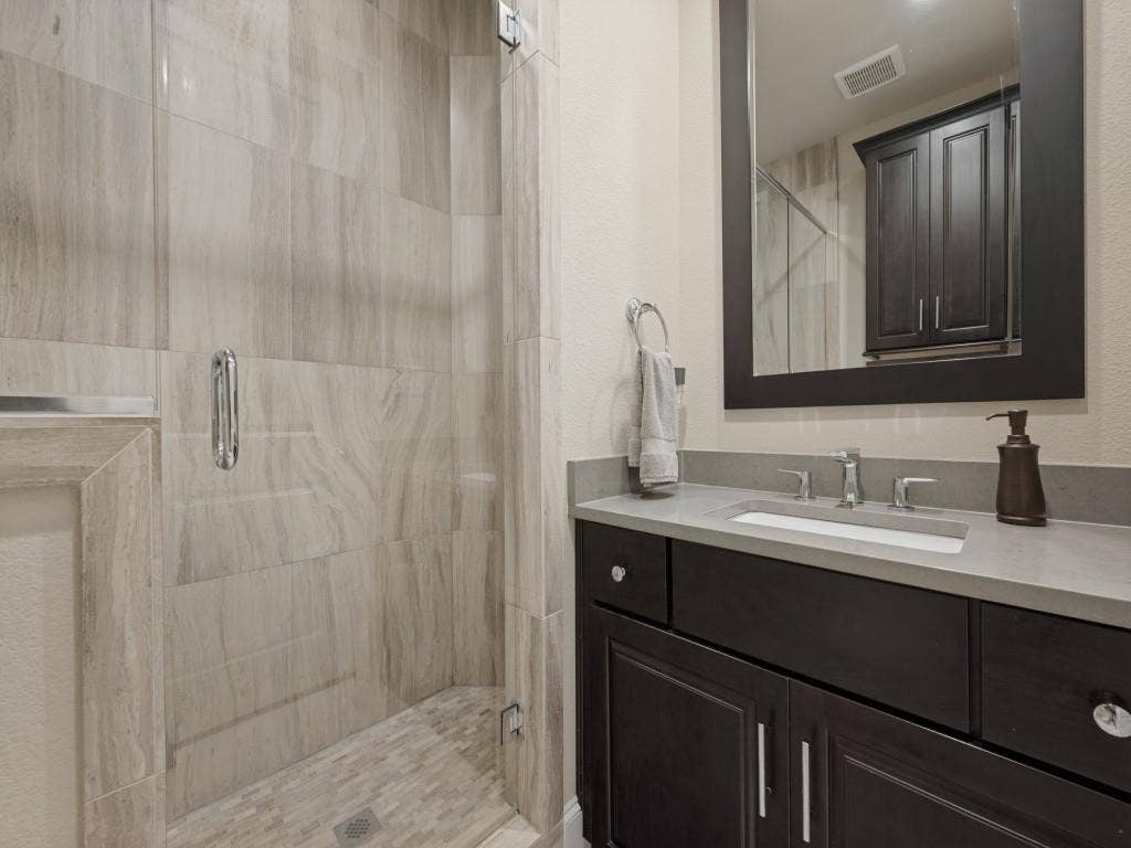 7333 Valley View Lane, #805, Dallas, TX 75240 7333 Valley View Lane, #805, Dallas, TX 75240