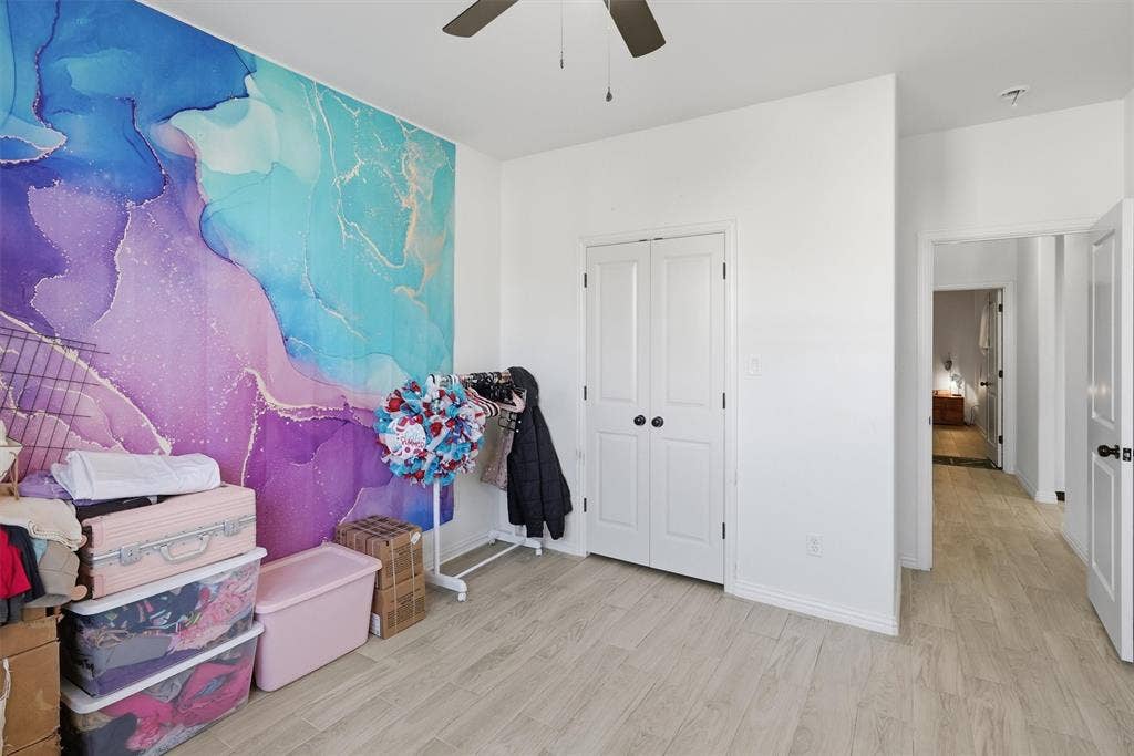 5625 Barkridge Drive, Granbury, TX 76048 5625 Barkridge Drive, Granbury, TX 76048