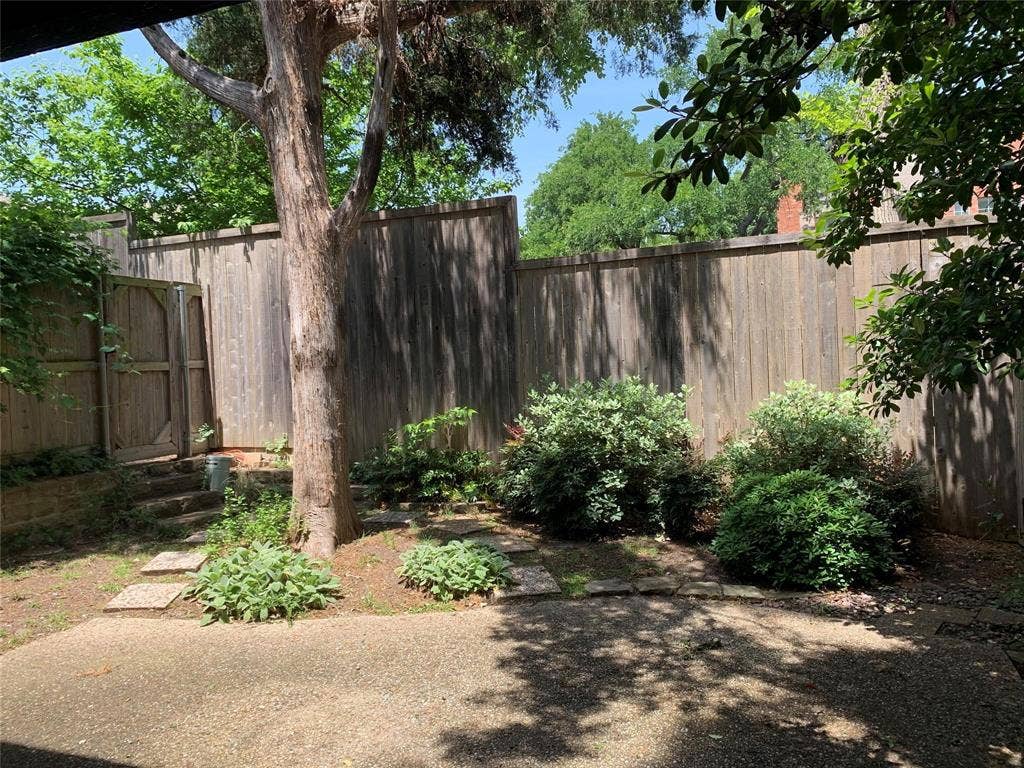 6949 Helsem Way, #131, Dallas, TX 75230 6949 Helsem Way, #131, Dallas, TX 75230