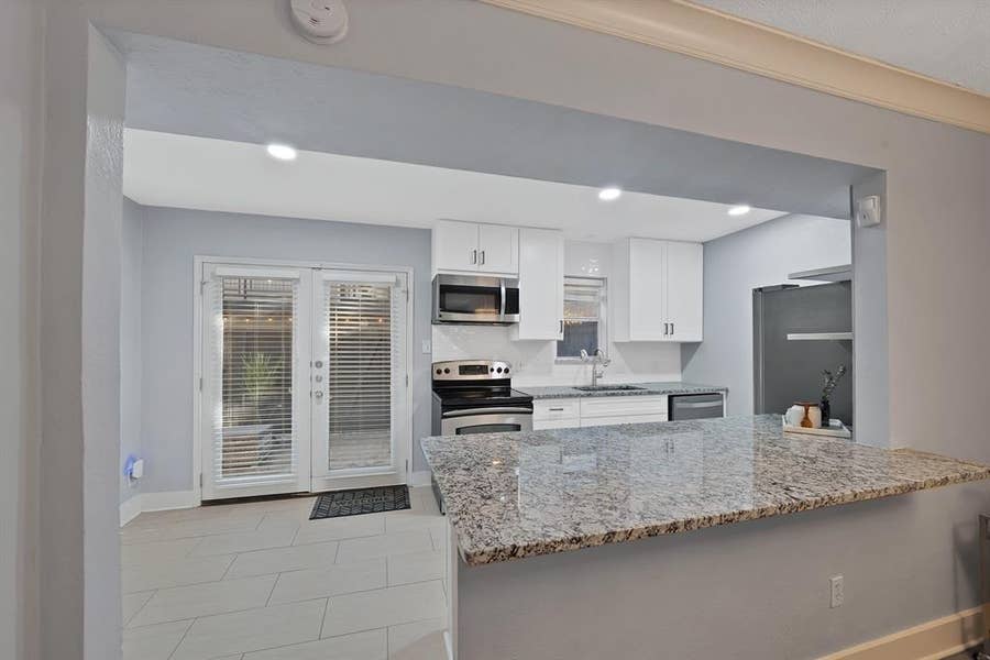 Property photo for 7738 Meadow Road, #109, Dallas, TX