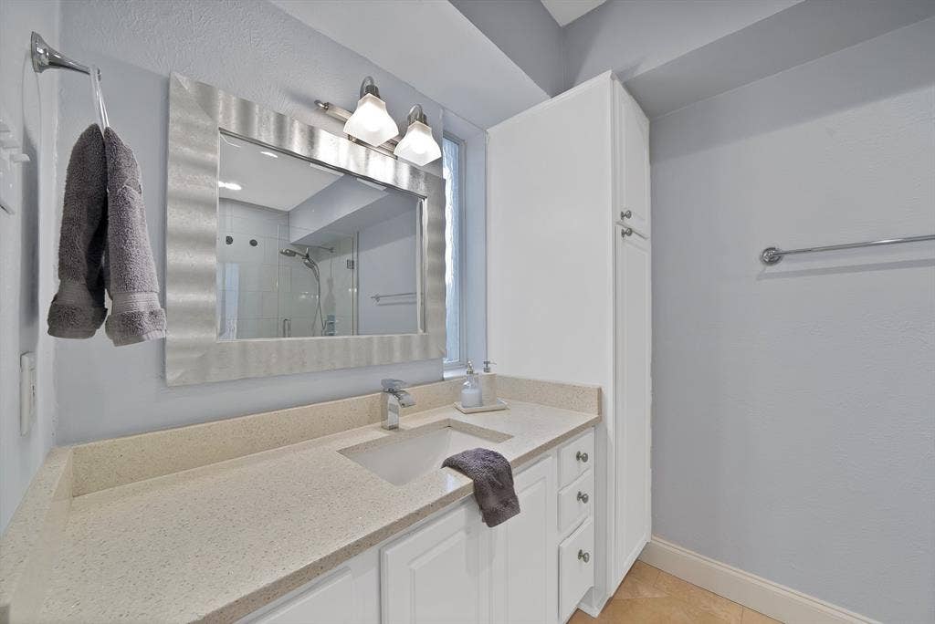 7738 Meadow Road, #109, Dallas, TX 75230 7738 Meadow Road, #109, Dallas, TX 75230