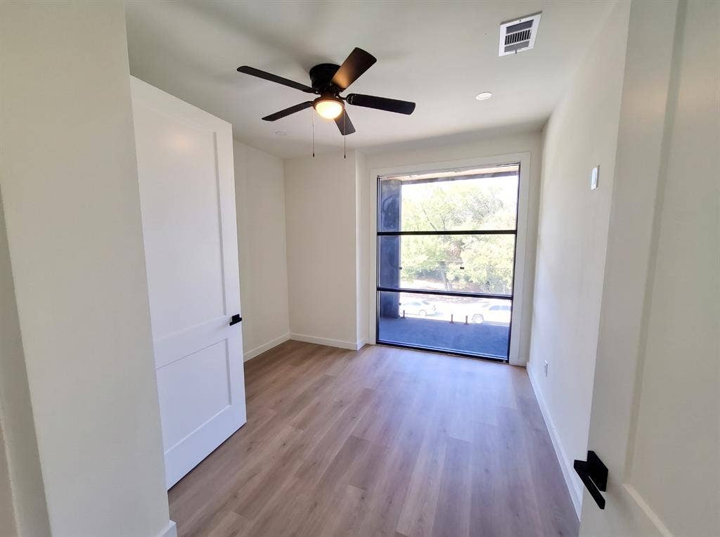 438 Bonnie View Road, Dallas, TX 75203 438 Bonnie View Road, Dallas, TX 75203