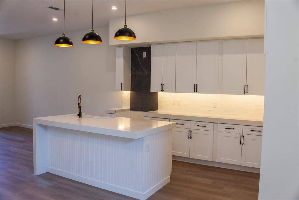 438 Bonnie View Road, Dallas, TX 75203 438 Bonnie View Road, Dallas, TX 75203