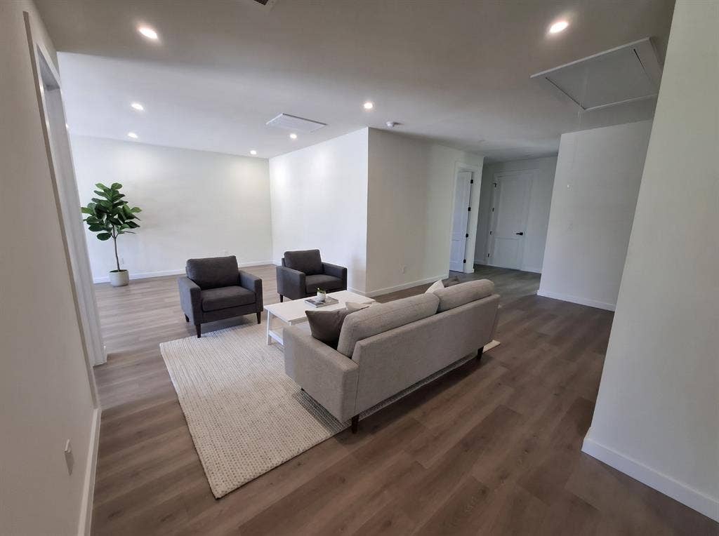 438 Bonnie View Road, Dallas, TX 75203 438 Bonnie View Road, Dallas, TX 75203