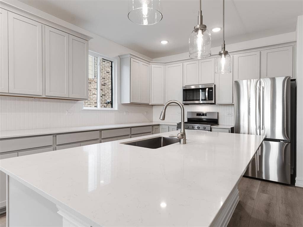 4809 Ripley Avenue, Celina, TX 75009 4809 Ripley Avenue, Celina, TX 75009