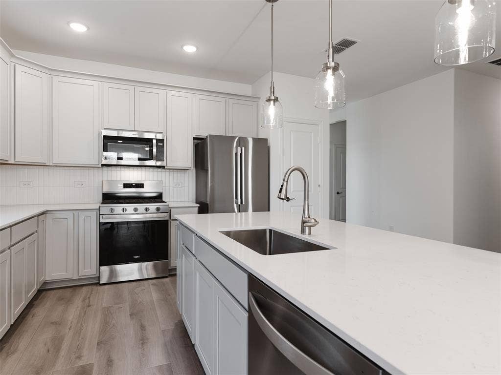 4809 Ripley Avenue, Celina, TX 75009 4809 Ripley Avenue, Celina, TX 75009