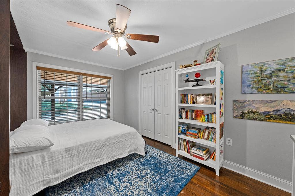200 Oriental Road, Waco, TX 76710 Wood-finish flooring, multi-panel closet doors, and ceiling fan with integrated light fixture