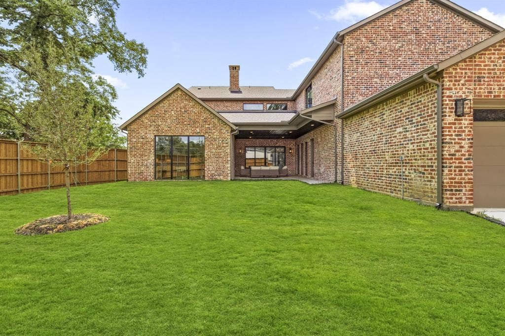 7153 Cornelia Lane, Dallas, TX 75214 7153 Cornelia Lane, Dallas, TX 75214