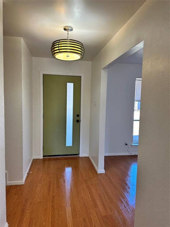 1412 Weathered Street, Irving, TX 75062 1412 Weathered Street, Irving, TX 75062