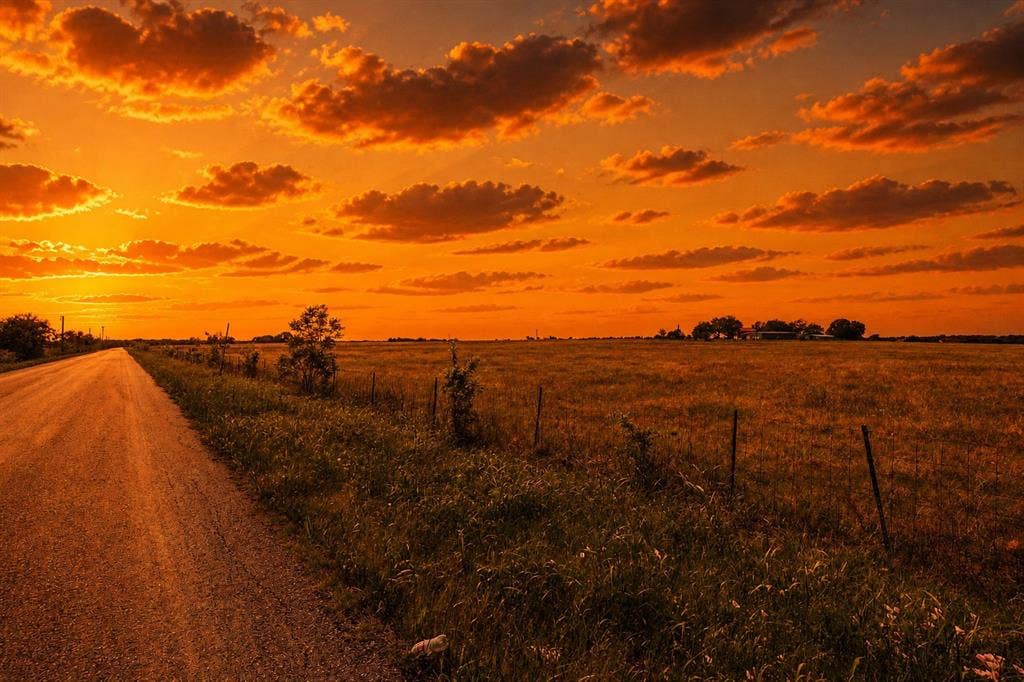 1868 Lot 1 Dowell Road, McLendon Chisholm, TX 75032 1868 Lot 1 Dowell Road, McLendon Chisholm, TX 75032