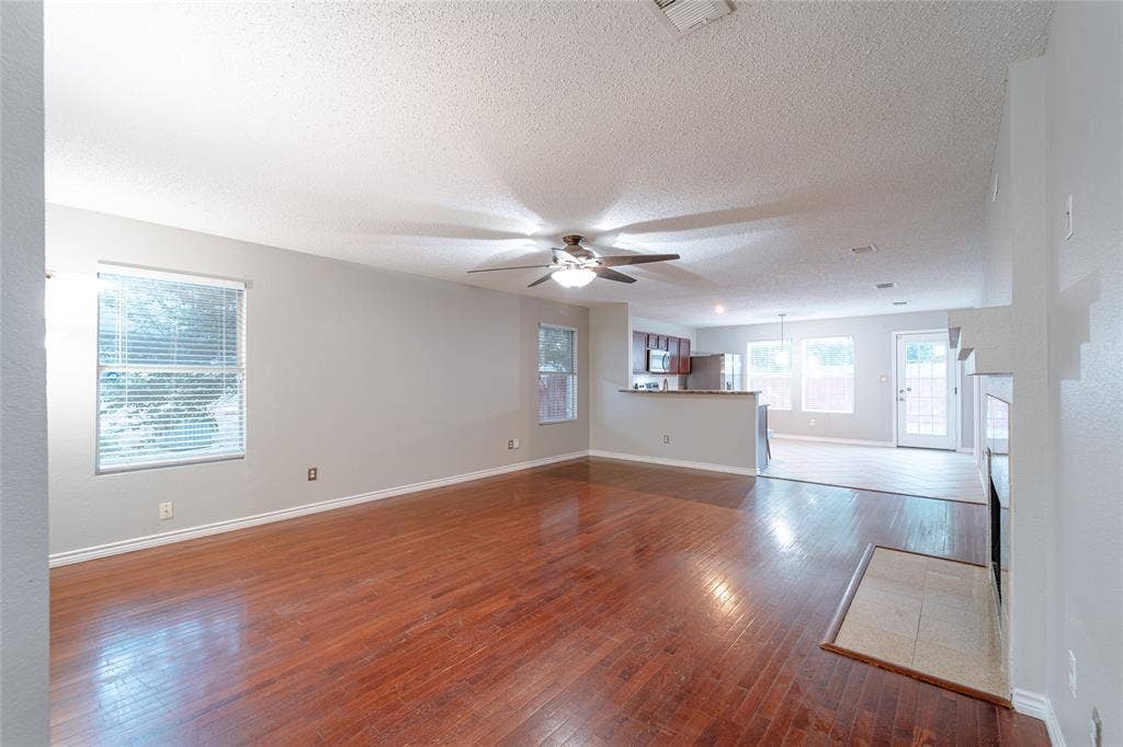 4403 Cedar Crest Drive, McKinney, TX 75070 4403 Cedar Crest Drive, McKinney, TX 75070