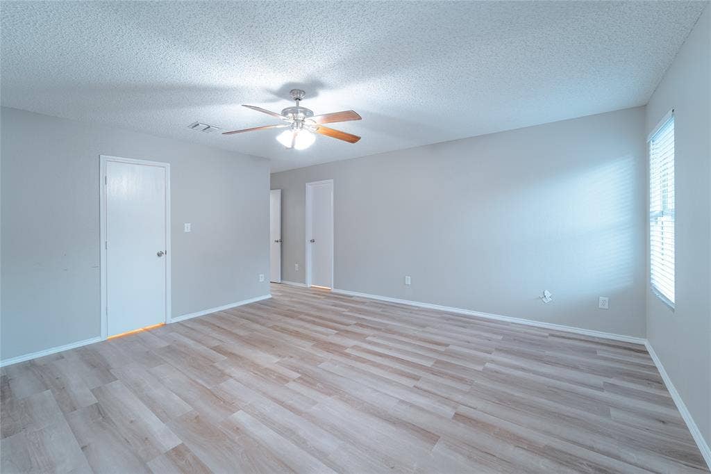 4403 Cedar Crest Drive, McKinney, TX 75070 4403 Cedar Crest Drive, McKinney, TX 75070