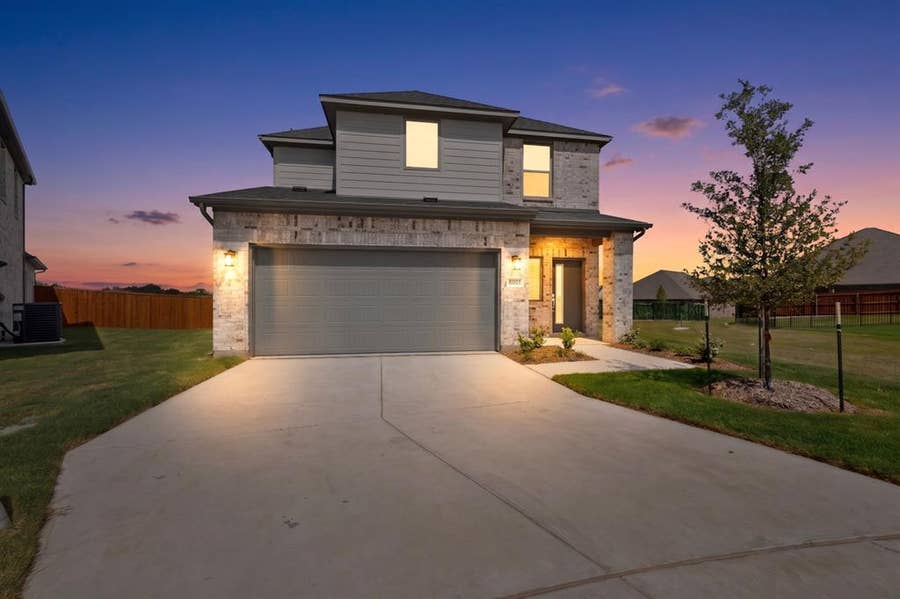 Property photo for 6001 Kaitlynn Drive, McKinney, TX