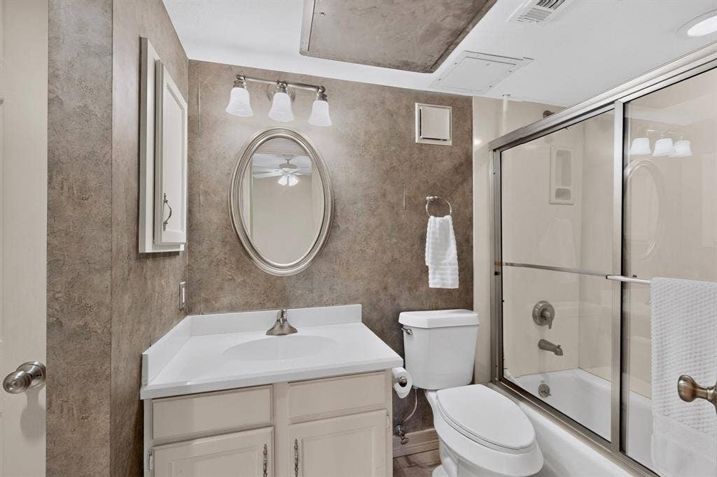 4067 Beltway Drive, #133, Addison, TX 75001 4067 Beltway Drive, #133, Addison, TX 75001