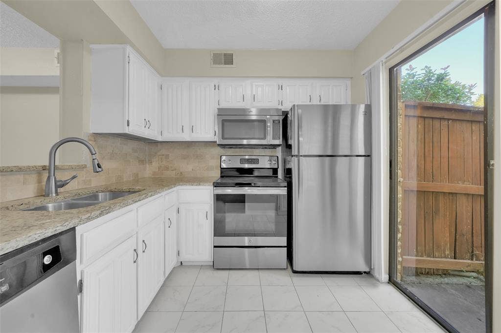 5626 Preston Oaks Road, #50B, Dallas, TX 75254 5626 Preston Oaks Road, #50B, Dallas, TX 75254