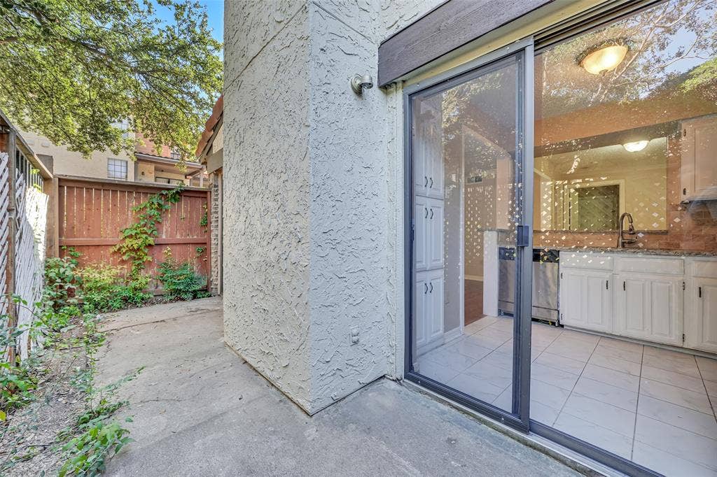 5626 Preston Oaks Road, #50B, Dallas, TX 75254 5626 Preston Oaks Road, #50B, Dallas, TX 75254