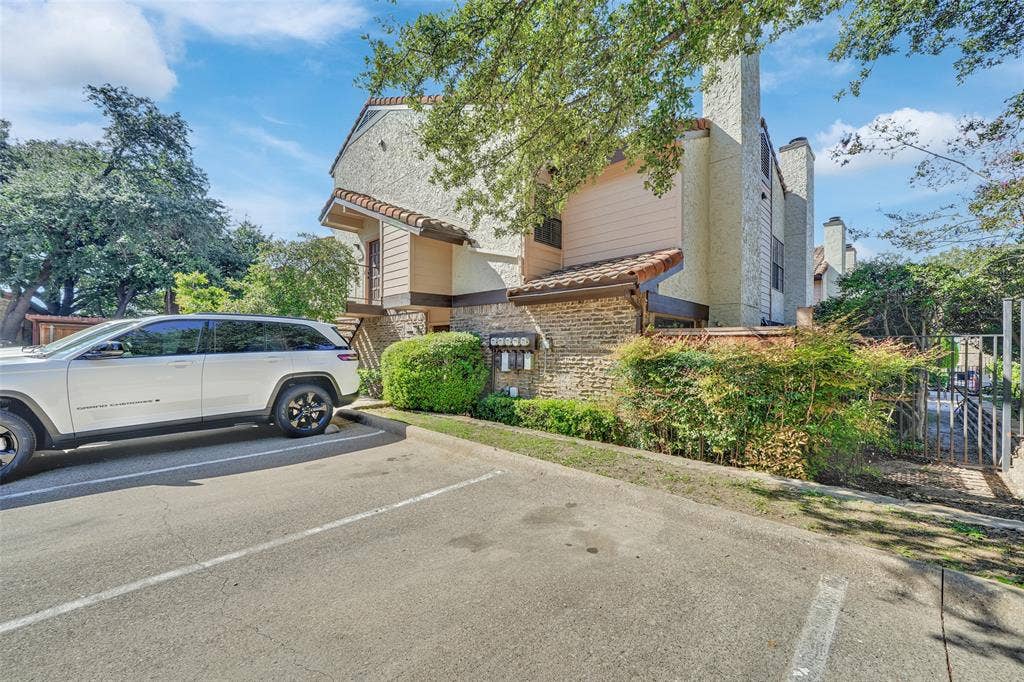 5626 Preston Oaks Road, #50B, Dallas, TX 75254 5626 Preston Oaks Road, #50B, Dallas, TX 75254
