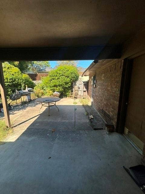 545 Renee Lane, DeSoto, TX 75115 545 Renee Lane, DeSoto, TX 75115