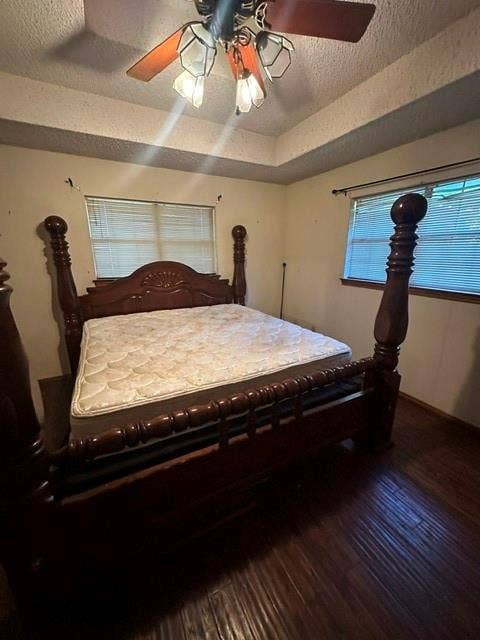 545 Renee Lane, DeSoto, TX 75115 545 Renee Lane, DeSoto, TX 75115