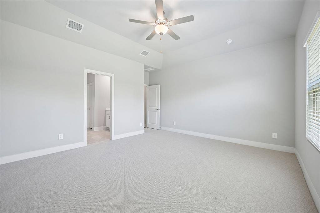 Photo is not of the actual home, but is an inspirational photo of builder’s model home and may depict options, furnishings, and/or decorator features that are not included.