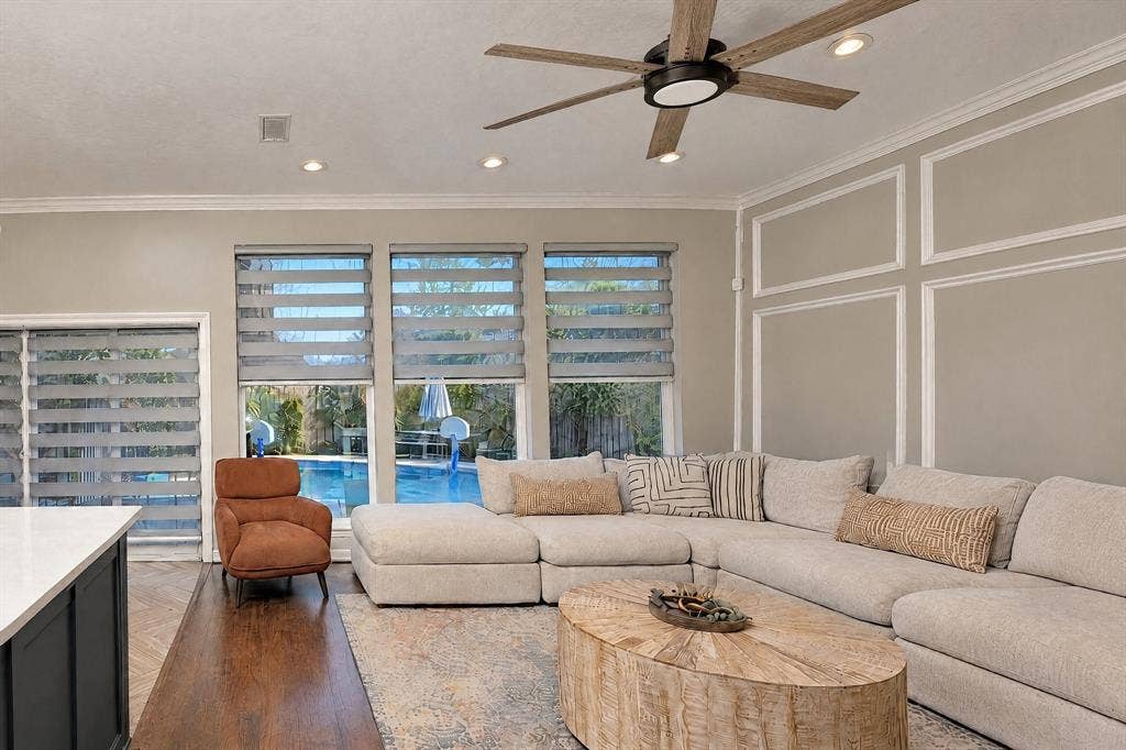 2910 Baron Drive, Garland, TX 75040