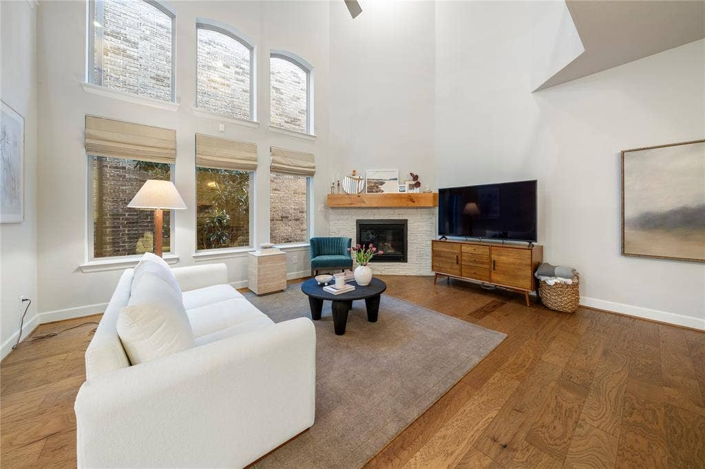6313 Smithwick Drive, McKinney, TX 75070 6313 Smithwick Drive, McKinney, TX 75070