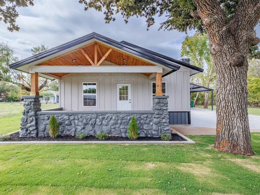 Property photo for 304 N Walnut Street, Eastland, TX
