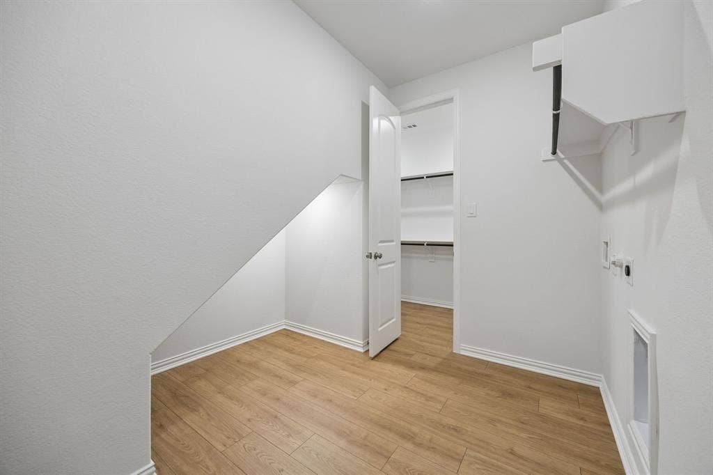 4109 Valley Mills Drive, Crandall, TX 75126 Representative