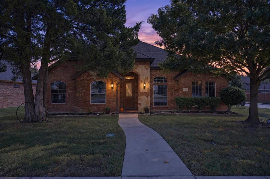 Property photo for 1514 Natalie Lane, Duncanville, TX