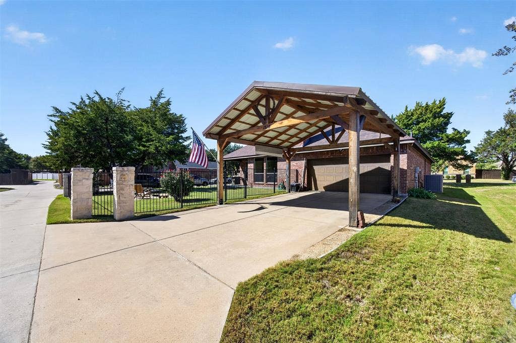 1514 Natalie Lane, Duncanville, TX 75137 1514 Natalie Lane, Duncanville, TX 75137
