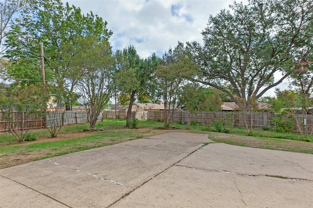 1116 Atlanta Circle, Garland, TX 75041 1116 Atlanta Circle, Garland, TX 75041