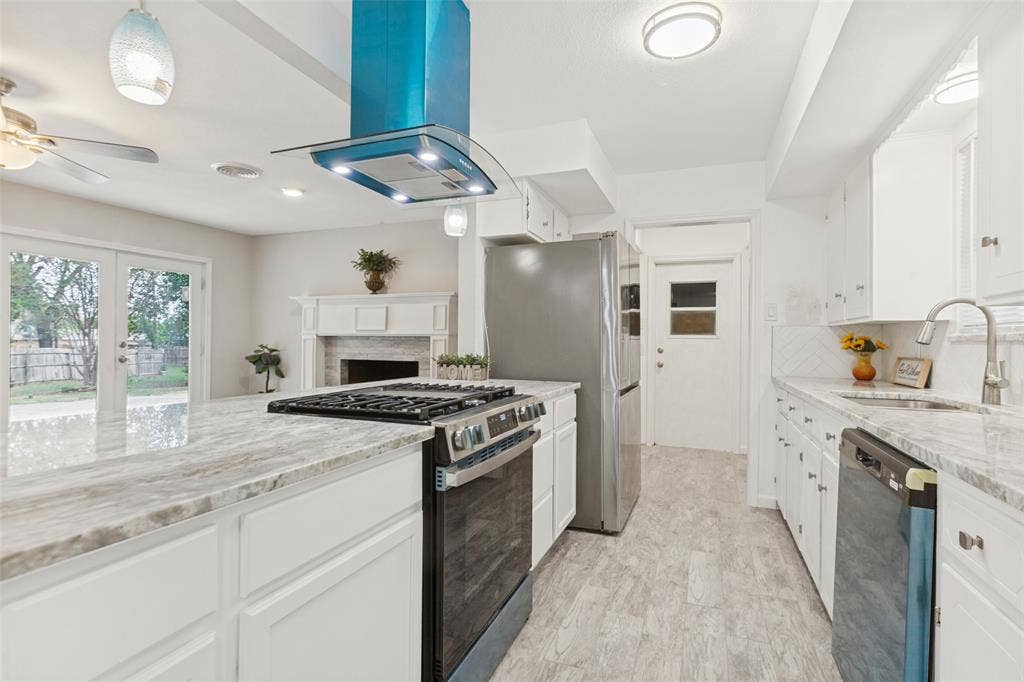 1116 Atlanta Circle, Garland, TX 75041 1116 Atlanta Circle, Garland, TX 75041