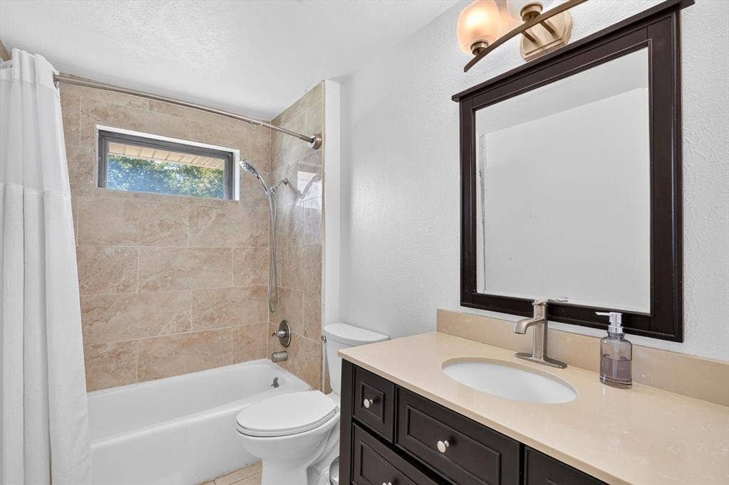 1907 Deep Valley Drive, Richardson, TX 75080 1907 Deep Valley Drive, Richardson, TX 75080
