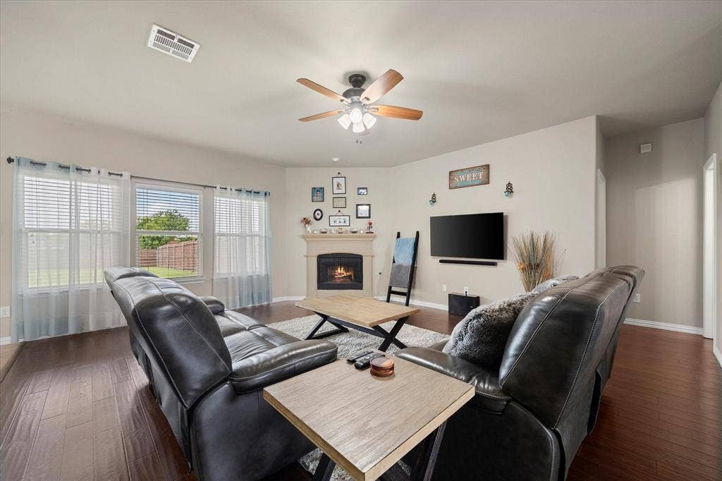 1395 Bay Line Drive, Rockwall, TX 75087 1395 Bay Line Drive, Rockwall, TX 75087