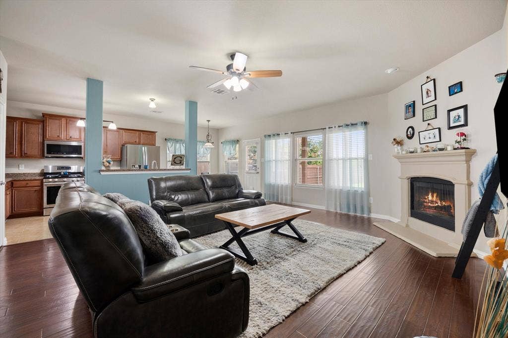 1395 Bay Line Drive, Rockwall, TX 75087 1395 Bay Line Drive, Rockwall, TX 75087