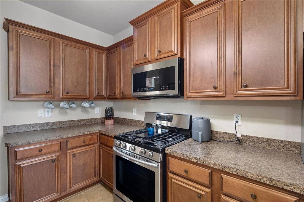 1395 Bay Line Drive, Rockwall, TX 75087 1395 Bay Line Drive, Rockwall, TX 75087