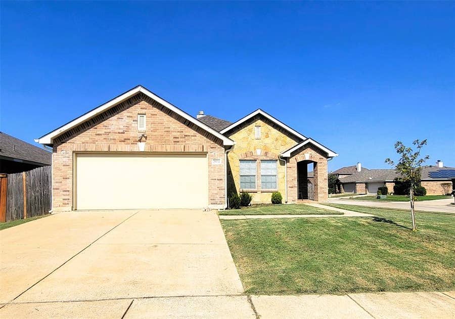 Property photo for 2924 Grand Gulf Road, Fort Worth, TX