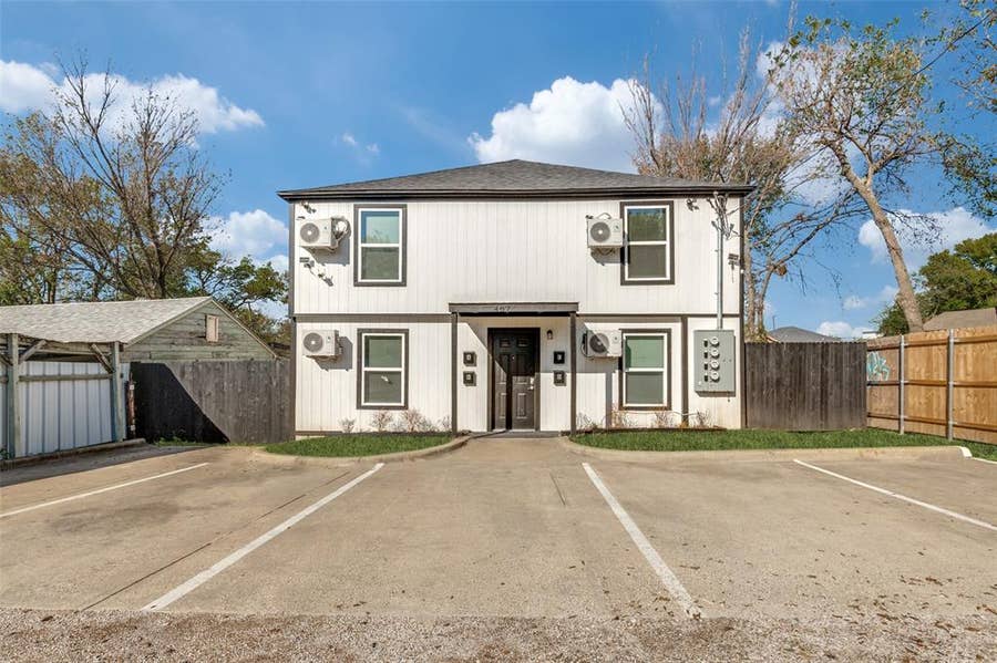 Property photo for 407 N Justin Avenue, #A, Dallas, TX