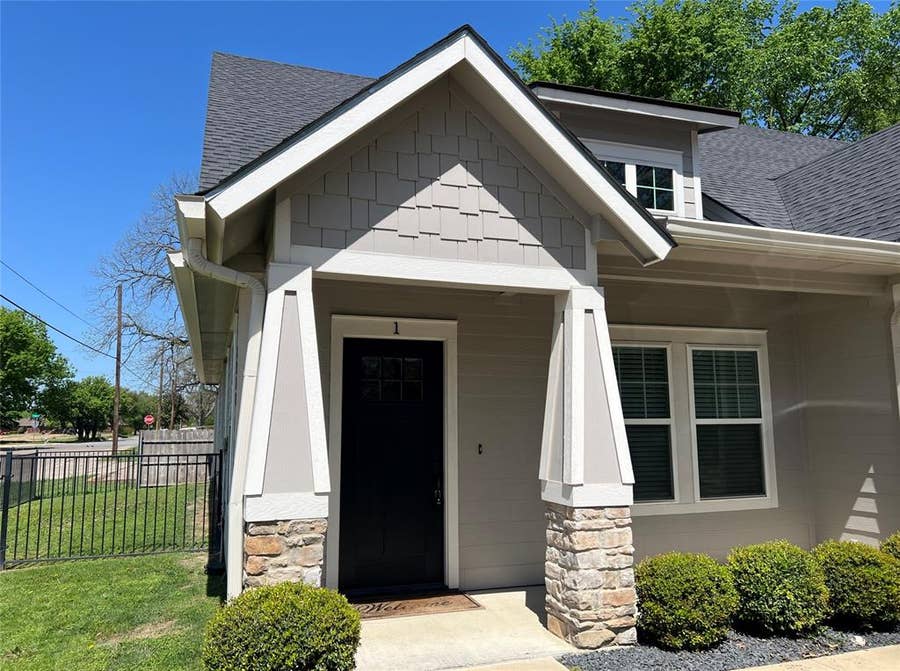 Property photo for 1312 W Jefferson Street, #1, Waxahachie, TX
