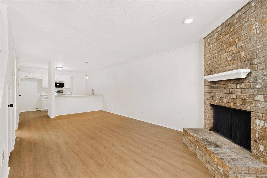 132 Graystone Place, Duncanville, TX 75137 132 Graystone Place, Duncanville, TX 75137