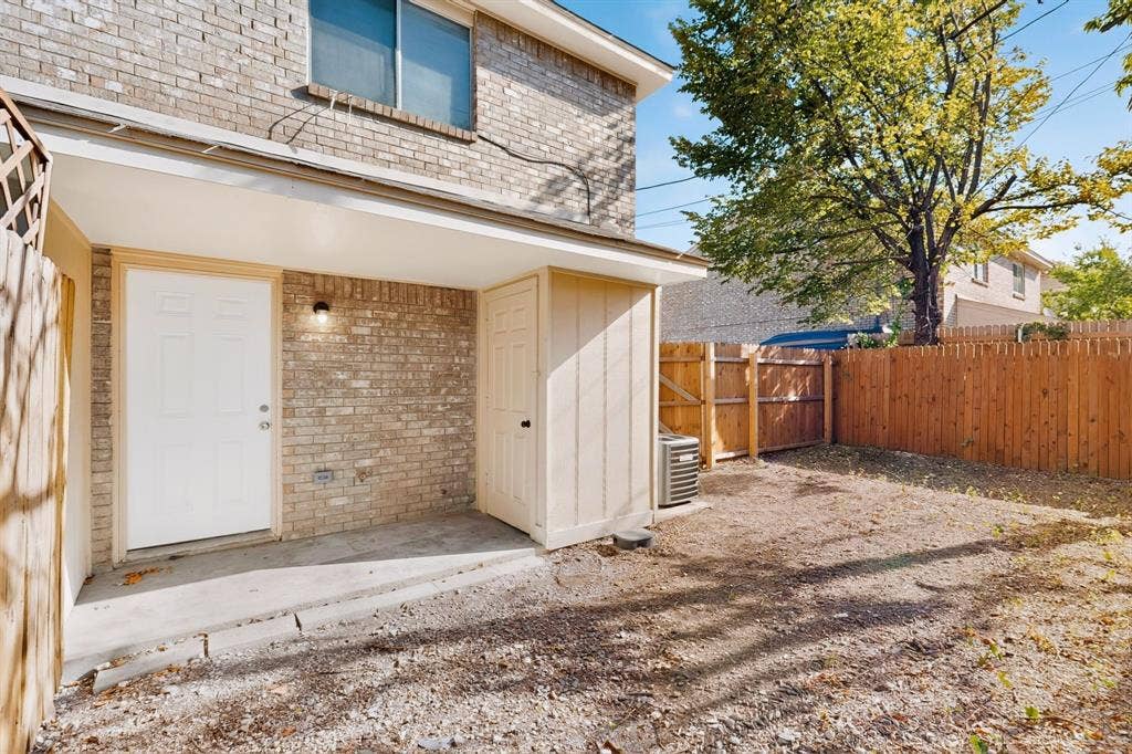 132 Graystone Place, Duncanville, TX 75137 132 Graystone Place, Duncanville, TX 75137