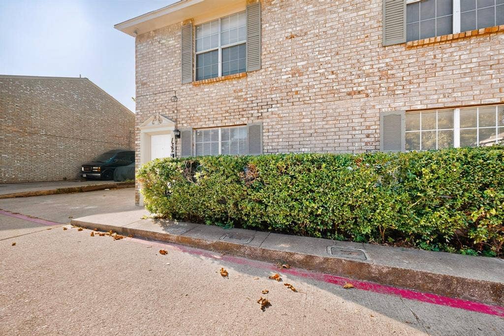 132 Graystone Place, Duncanville, TX 75137 132 Graystone Place, Duncanville, TX 75137