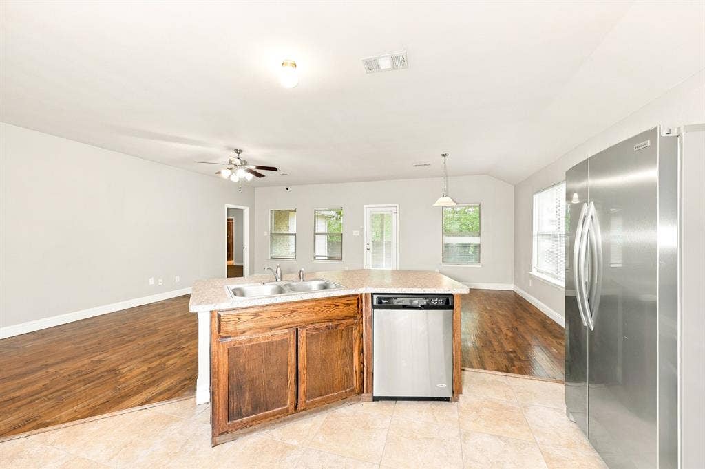 15626 Gatsby Lane, Dallas, TX 75253