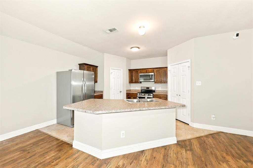 15626 Gatsby Lane, Dallas, TX 75253