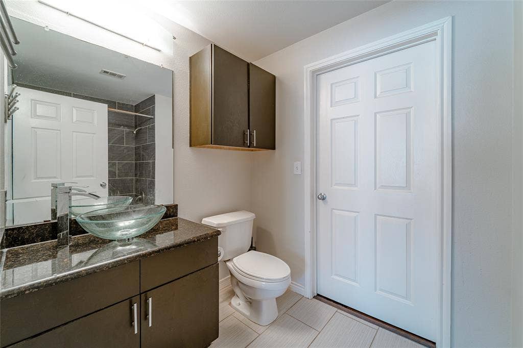 3102 Kings Road, #203, Dallas, TX 75219 3102 Kings Road, #203, Dallas, TX 75219