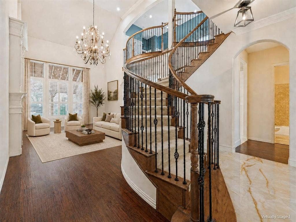 8723 Sherwood Drive, Frisco, TX 75035 8723 Sherwood Drive, Frisco, TX 75035