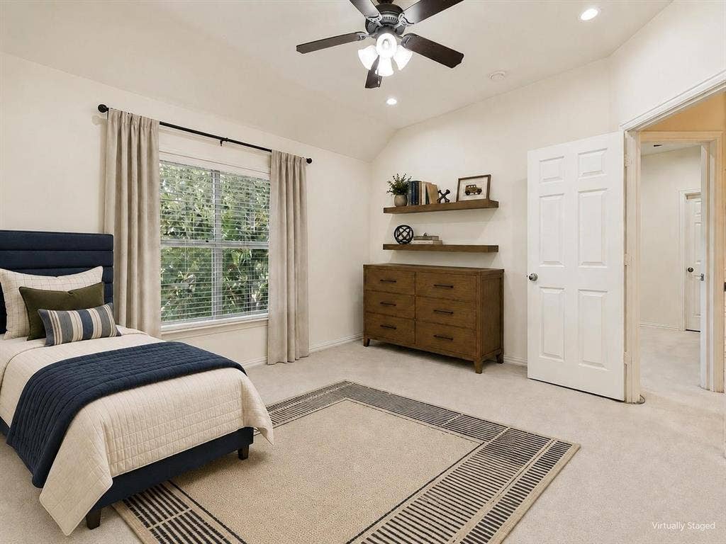 8723 Sherwood Drive, Frisco, TX 75035 8723 Sherwood Drive, Frisco, TX 75035