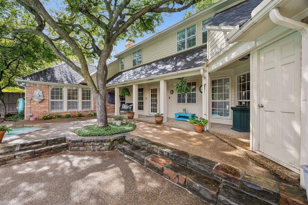 9624 Greensprint Drive, Dallas, TX 75238 9624 Greensprint Drive, Dallas, TX 75238