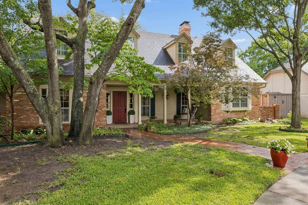 9624 Greensprint Drive, Dallas, TX 75238 9624 Greensprint Drive, Dallas, TX 75238